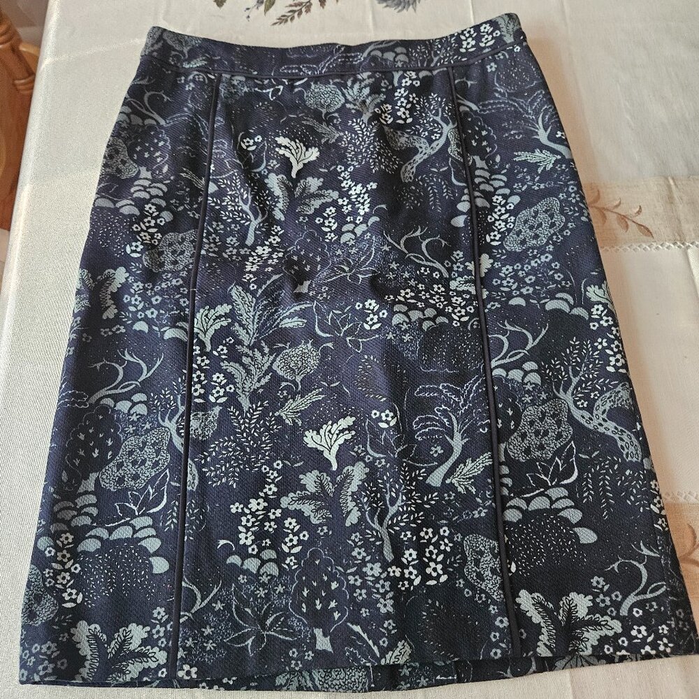 NWOT Ann Taylor Pencil Skirt